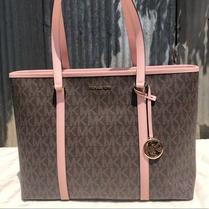 Brand New Michael Kor Purse Brown and Pink Straps